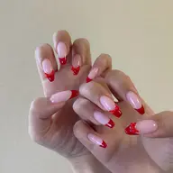 大人気 ♡》》 フレンチネイル🩰 〻