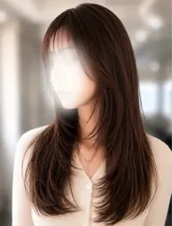お顔まわりのレイヤーカット