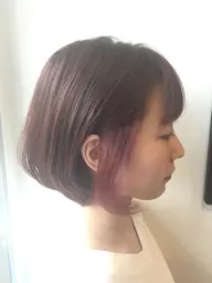 インナーカラー(ブリーチして色をかぶせるのはプラス3300円かかります)インナー以外の他の所も染める場合は3300円〜