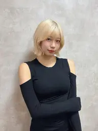 エフェクトブリーチ➕カラー➕カット➕TR
