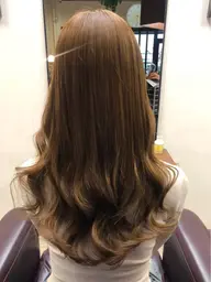 ブリーチカラーのみとなります!