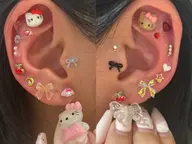 《大人気》耳つぼジュエリー👂💎20粒つけ放題(現金支払いのみ)