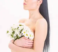 バスト周り ワックス脱毛✨ 🕊️💕 私だけの自由と清潔感。デリケートな乳輪周りの特別ケア