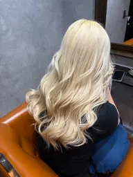 シャンプー+巻き下ろしor簡単なヘアセット