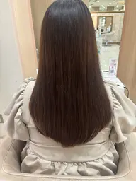 ✨広がり・うねり解消縮毛矯正➕艶々トリートメント✨