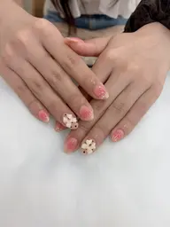 【オフあり】ハンド 💅🏻持ち込みデザイン💗パラジェル変更可✨️