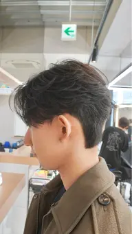 メンズカット+フェザーパーマorニュアンスパーマ¥14000