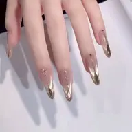 定额デザインコースA💅 値段5980円 500種類以上のデザインが選択可能