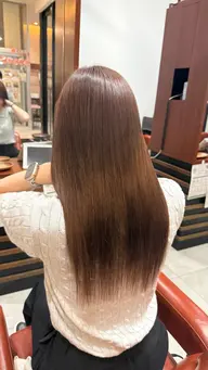 【🩷️ヘアカラー🩷️】プラストリートメントで誰もが振り向く艶髪を作りませんか？✨️💛✨️💛✨️💛✨️