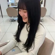 気になる前髪や顔まわりに🌟ポイント縮毛矯正＋前髪カット