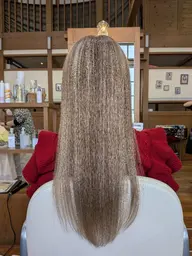 【前回ご来店から二ヶ月以内✨️】カット+ノンダメージカラー
