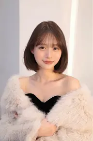 【🕊️明日8月13日木曜日20時限定❤️🔥】美顔形成ボブカット×髪質改善トリートメント🤍