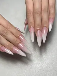 🔹ジェルチップ10本長さだし🔹アプレのベイビーブーマー 💅🏻