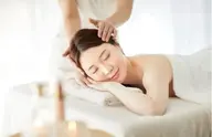 アロマオイルトリートメント(60分)〜香りに包まれて、心と体がゆるむ癒し時間〜