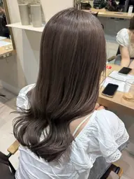 透明感カラー+グレイカラー(白髪染め)🩶+うる艶トリートメント✨