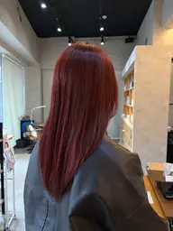 U24【ダメージレス•艶感✨】イルミナカラー➕ケアトリートメント