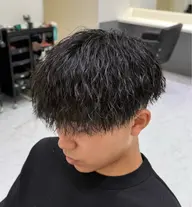 🔥【メンズ限定】🔥 ✨カット➕ツイストパーマ✨　　20​〜​25歳のメンズ大歓迎