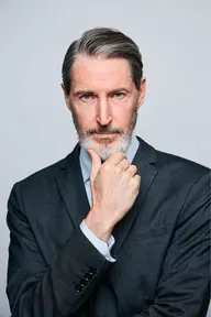 💇‍♂️メンズカット➕眉カット✂️/広尾駅/スキンフェードカット/海外ヘア/イケオジヘア/サイドパート/刈り上げ/