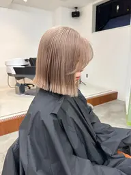 ホワイトベージュ🤍ケアダブルカラー(ケアブリーチ込)+トリートメント