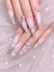 【新規ソフトジェルオフ無料・当店付替オフ無料】 💎チップ長さ出し10本 ワンホン・韓国ネイルコース