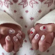 【持ち込みOK🎀】デザインネイル(オフなし)
