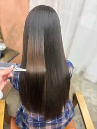 【縮毛矯正】☁️ダメージレスストレート︎ ︎︎︎︎︎☁️+カット