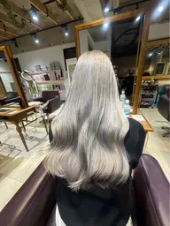 💙人気𝐍𝐨. 𝟏💙カット+ケアブリーチ+透明感カラー
