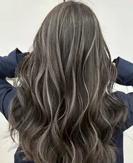 ✂︎カット➕ハイライト➕トリートメント✂︎