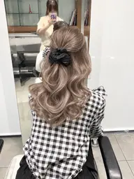 【期間限定価格💝】ケアブリーチ➕最高級髪質改善カラー✨️