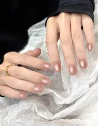💘マグネットネイルor フラッシュネイル・パーツ2つ付き🎁(ジェルオフ無料)