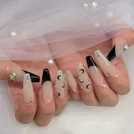 【】ジュニアモデル枠🎀スカルプ10本可能な方🌟パーツ乗せ放題!