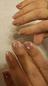 オフ無し限定！定額ネイル💅マグネットネイルにスタッズアート