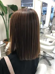 🌼【広がる髪に縮毛矯正✩.*˚】+【サラツヤトリートメント】綺麗な髪で扱いやすく(*´﹀`*)