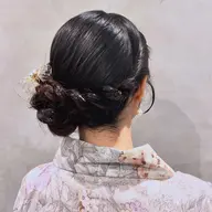 《シニヨン》♪ ¥7700 → ¥3300早朝も🍒◎