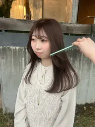 【 大人柔らかい 】レイヤーカット ✄ 顔まわりで軽やかな印象に