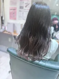 カット+カラー (〔ブリーチ込み〕グラデーションカラー･インナーカラー)[現金のみ]