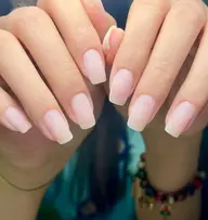 HANDソフドジェル オフのみ+甘皮ケア+保湿オイル
