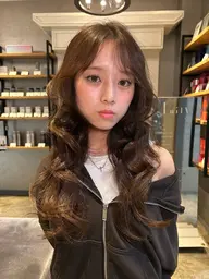 🎀ホリスティックカラー🎀トリートメント付き♡