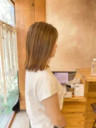 【🉐4.5月限定🉐】カット+ハイライト+色持ちトリートメント