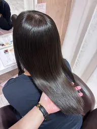 透明感溢れるツヤカラー🤎✨¥9130→¥1500白髪染めも🆗