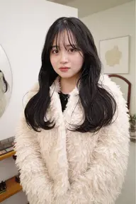 《 color + 3step treatment 》　トリートメントでしっかりまとまりのある艶々な髪に