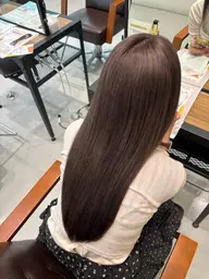 10/12(月)1名様限定お得なメニュー‼️カット➕カラー➕トリートメント