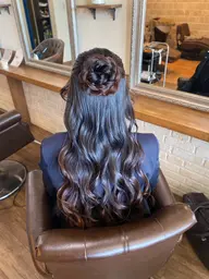【祝☆Jr.stylistデビュー】大切な日のhair set🍒¥4950​〜​（早朝料金あり)(特殊ヘア要相談)