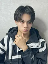 【メンズ限定】✨️最上級ケア、仕上がりUP!!✨️メンズカット+縮毛矯正+ダメージケア剤+5stepトリートメント