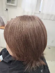 ✨明るい白髪染めを希望の方へ✨カット+カラー(ワンカラー)+髪質改善トリートメント ロング料金+¥550~¥1,100