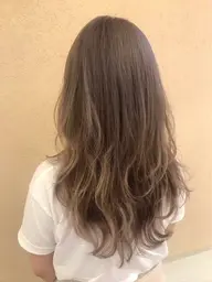 平日限定モデル価格！ヘアカラー➕シルクトリートメント(ベージュ系)