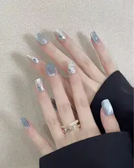 ⭐️【オフ込み】 ワンカラー+4本ストーン埋めつくしアート