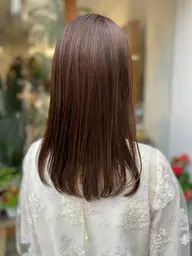 カット+トリートメントストレート(ロング追加あり)