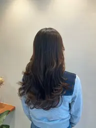 《コテで巻くのが苦手な方！》カット+コテ巻き風パーマ🌀💕