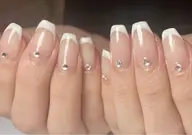 【オフあり】💅フレンチネイル　1カ月後も綺麗なバーチャルフレンチ✨ ※初回限定
